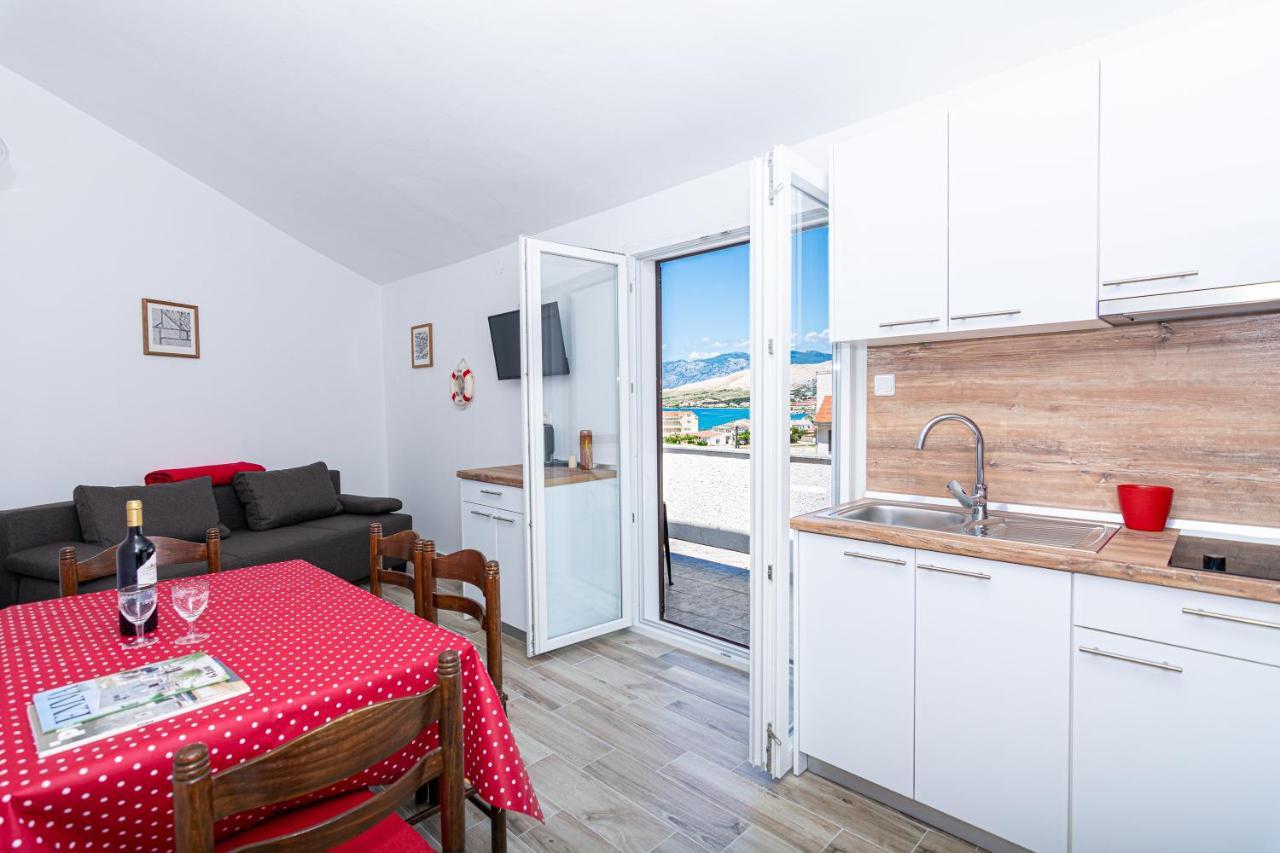 Apartment Plemic Pag Town Exterior foto