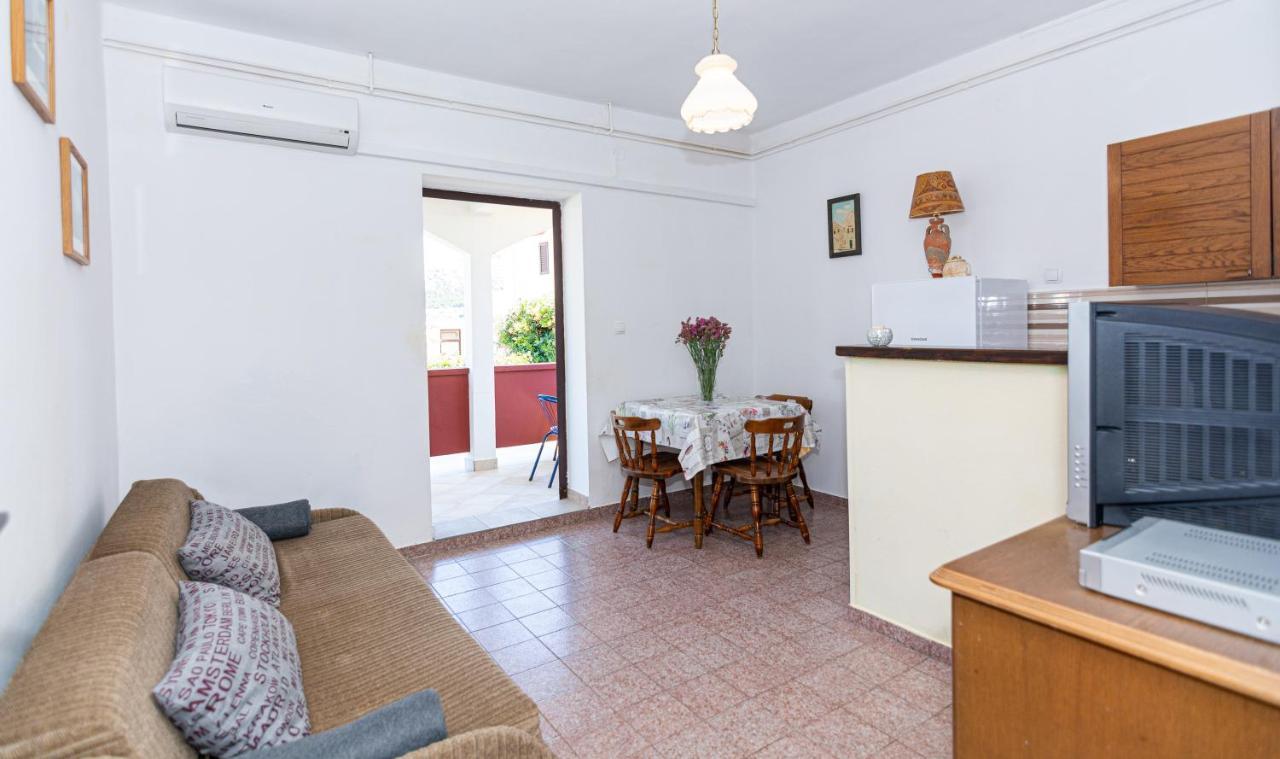 Apartment Plemic Pag Town Exterior foto