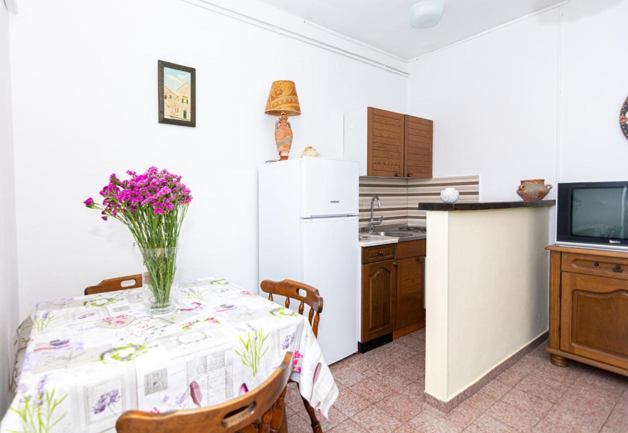 Apartment Plemic Pag Town Exterior foto